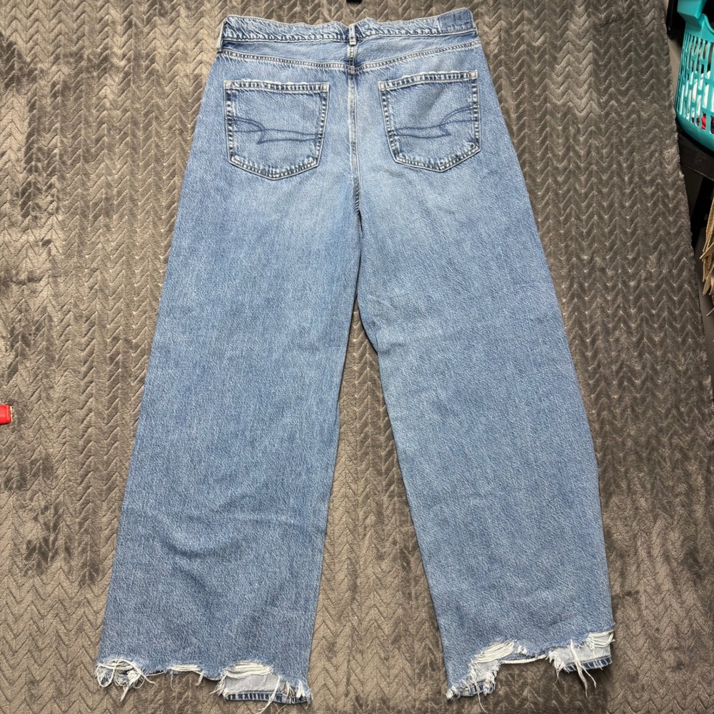 American Eagle Baggy Wide Leg Blue Jeans Size 12 Super High Rise (2106) - Picture 7 of 10
